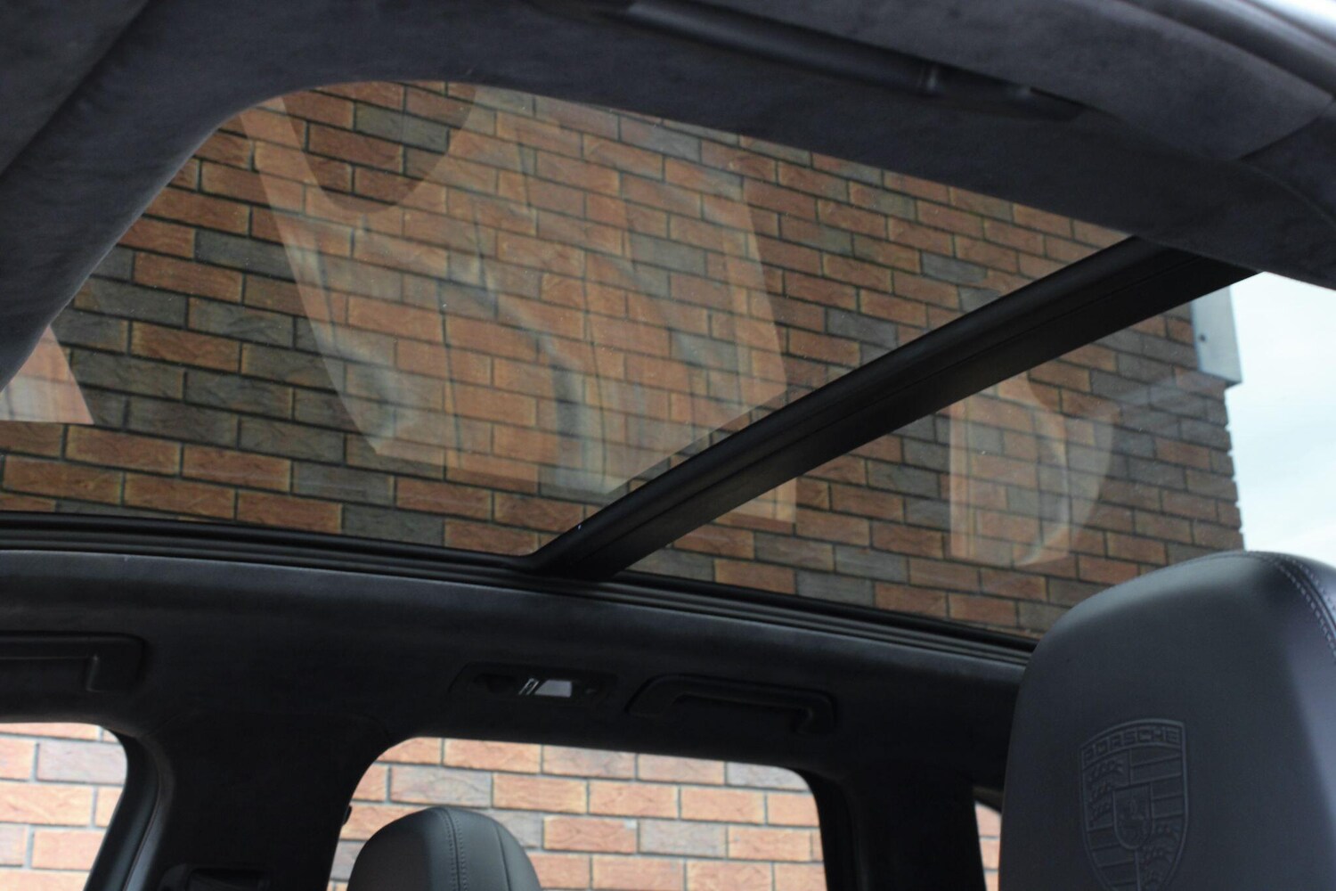 Used Porsche Cayenne for sale - 78115348: Photo 6