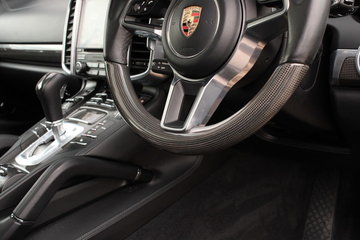 Used Porsche Cayenne for sale - 78115348: Photo 8