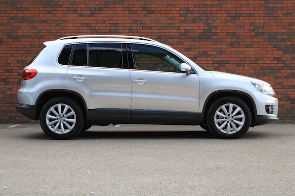 Used Volkswagen Tiguan 2014 for sale - 76084060: Photo 2
