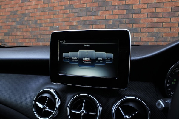 Used Mercedes-Benz GLA 2018 for sale - 75199738: Photo 27