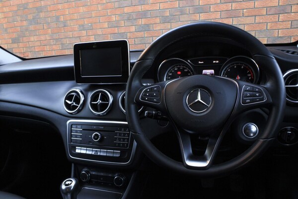 Used Mercedes-Benz GLA 2018 for sale - 75199738: Photo 9
