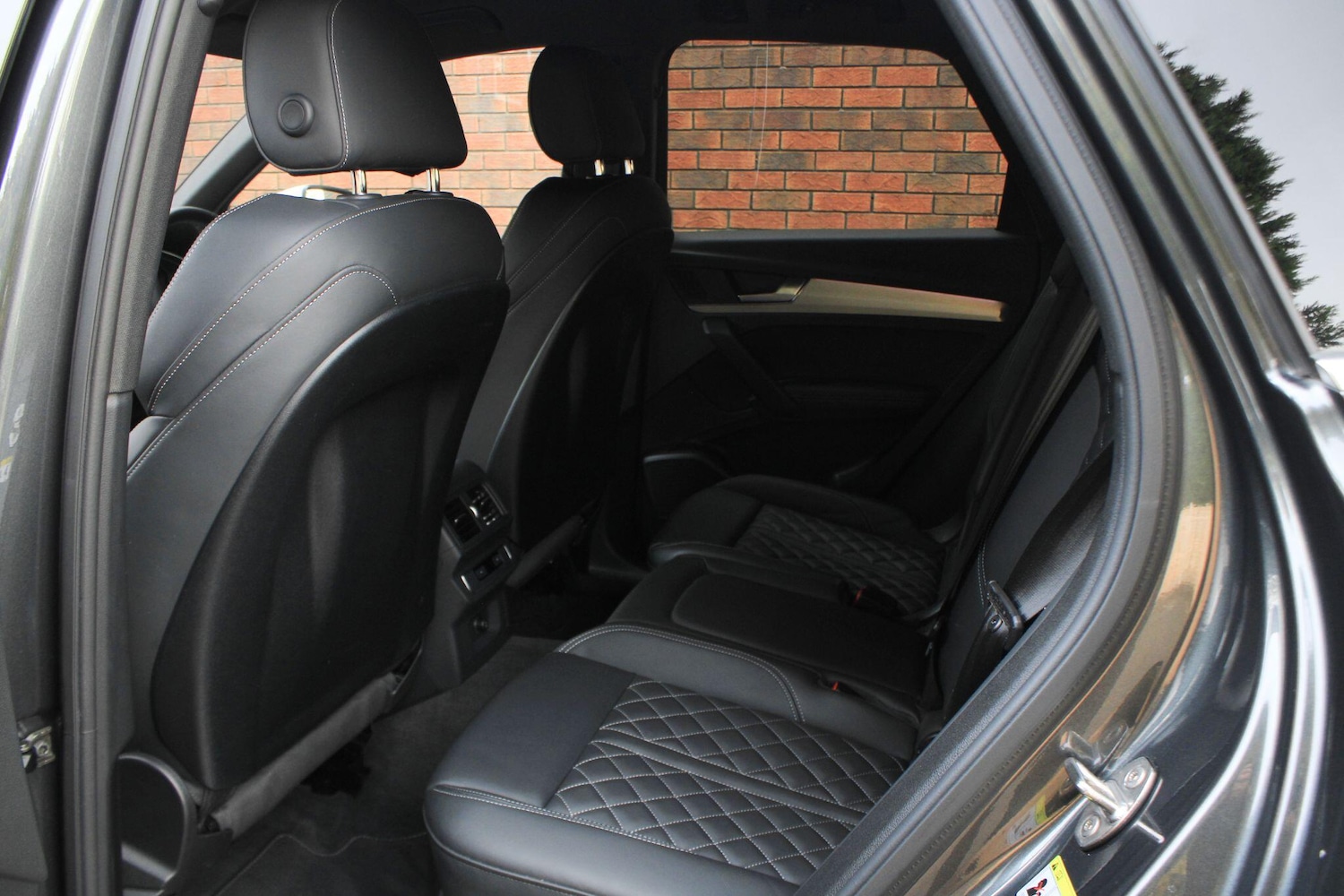 Used Audi SQ5 2023 for sale - 76425098: Photo 23