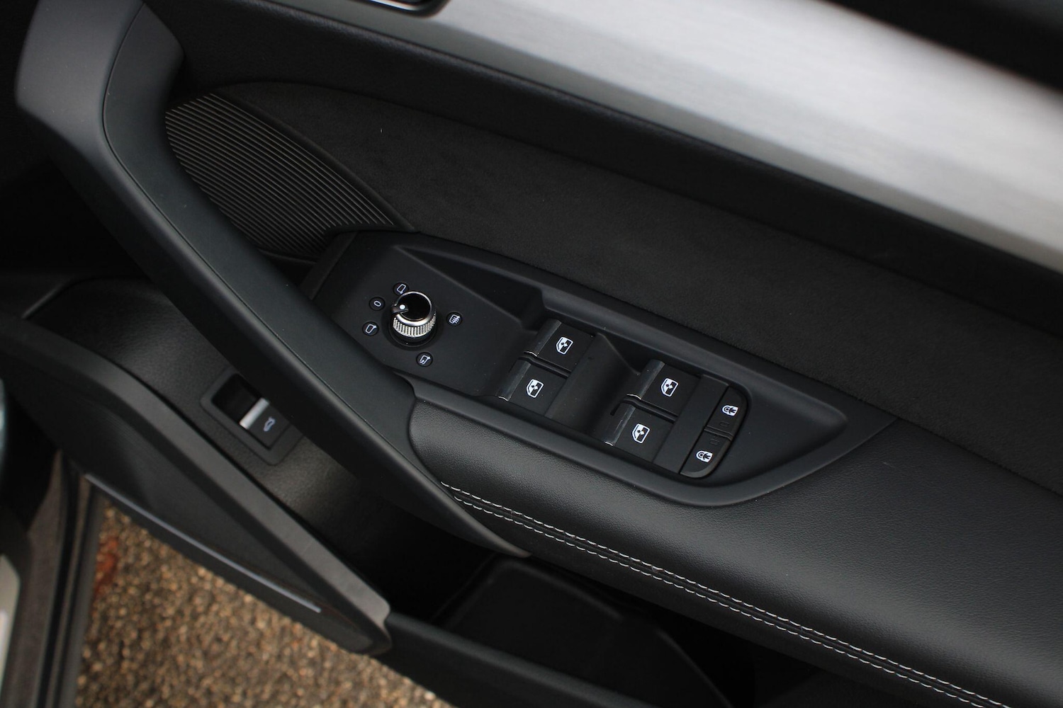 Used Audi SQ5 2023 for sale - 76425098: Photo 40