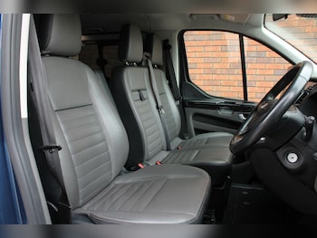 Used Ford Tourneo Custom 2021 for sale - 78347247: Photo