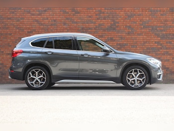 Used BMW X1 2015 for sale - 79362320: Photo