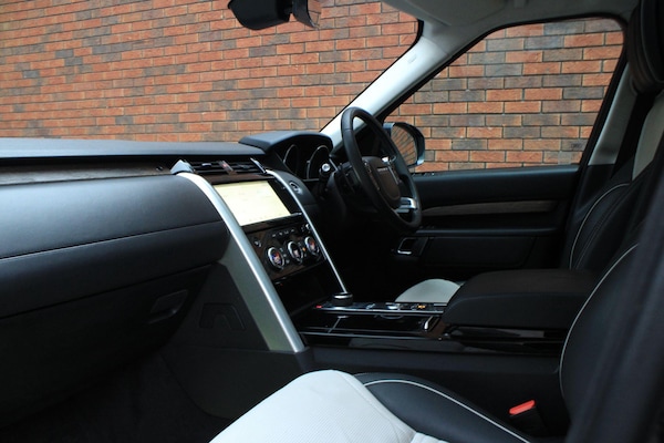 Used Land Rover Discovery 2017 for sale - 76306459: Photo 20