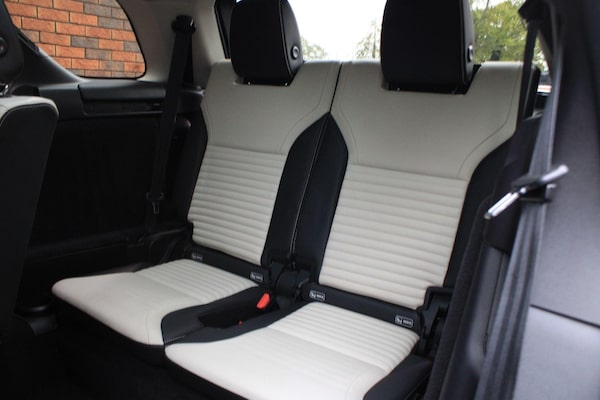 Used Land Rover Discovery 2017 for sale - 76306459: Photo 24