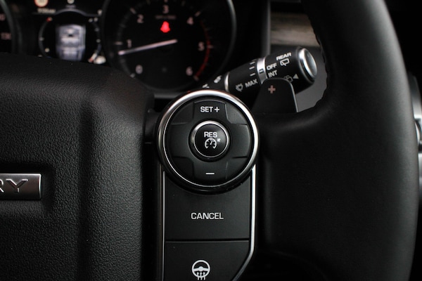 Used Land Rover Discovery 2017 for sale - 76306459: Photo 33