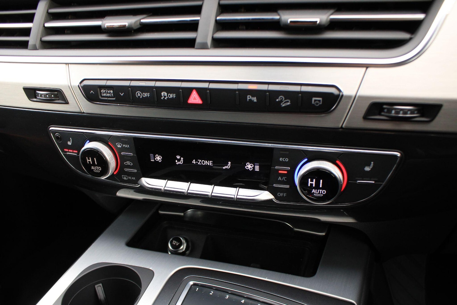 Used Audi SQ7 for sale - 77597847: Photo 21