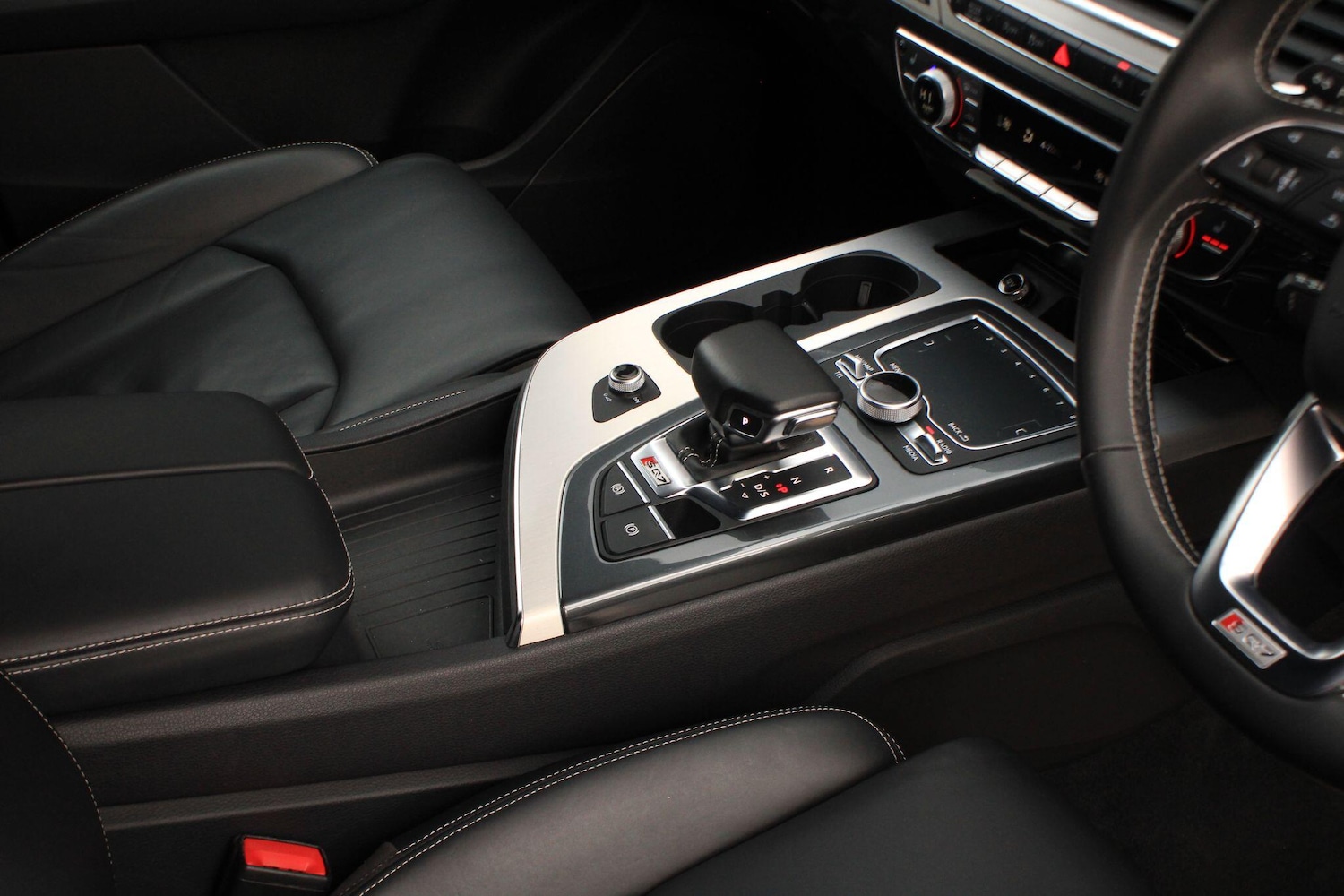 Used Audi SQ7 for sale - 77597847: Photo 25