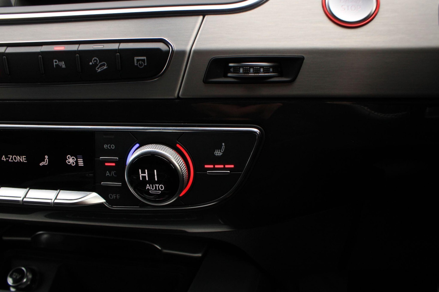 Used Audi SQ7 for sale - 77597847: Photo 27