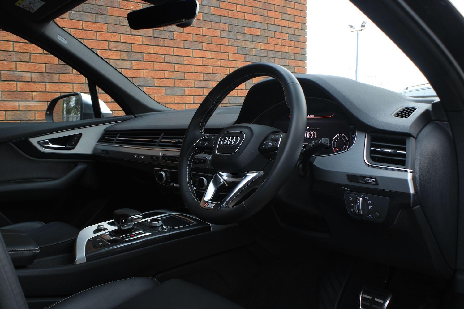 Used Audi SQ7 for sale - 77597847: Photo 5