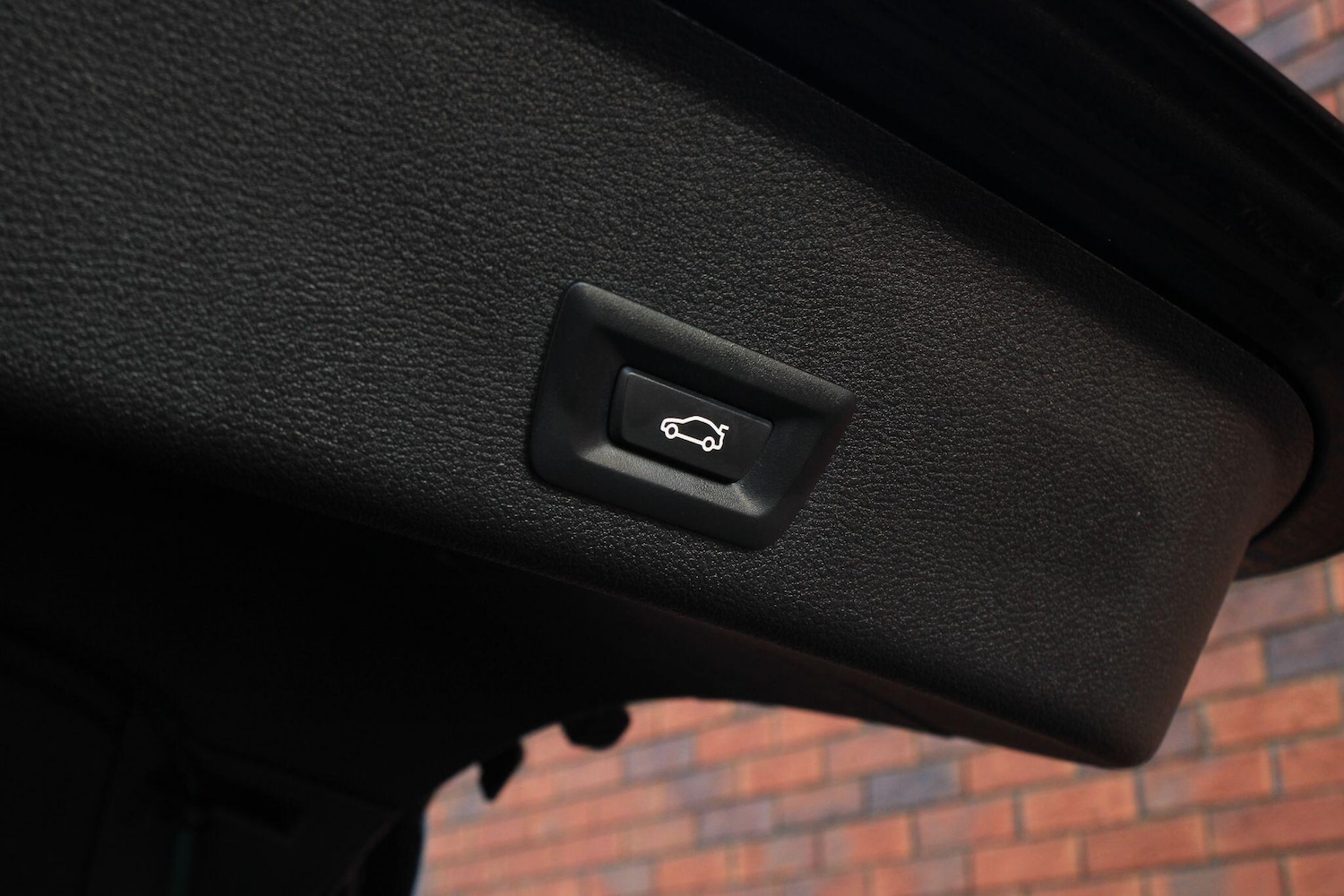 Used BMW X4 2018 for sale - 76688639: Photo 12