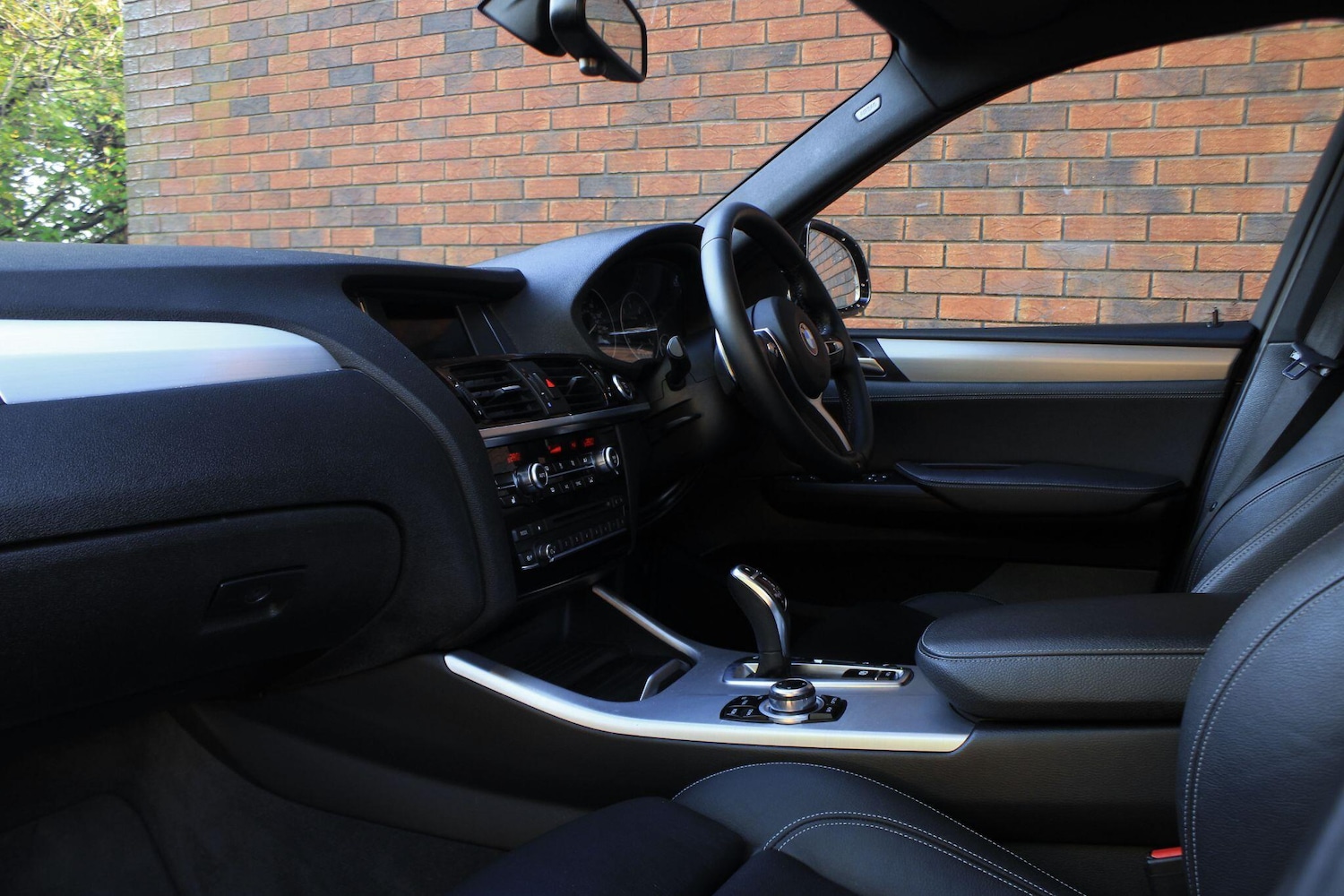 Used BMW X4 2018 for sale - 76688639: Photo 18