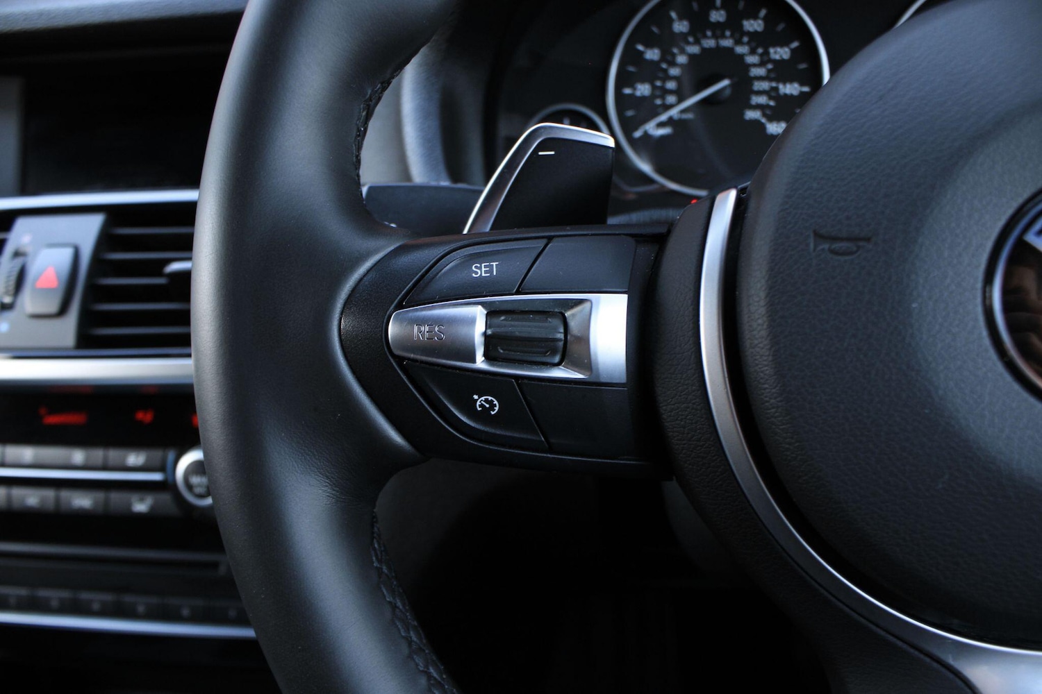 Used BMW X4 2018 for sale - 76688639: Photo 31