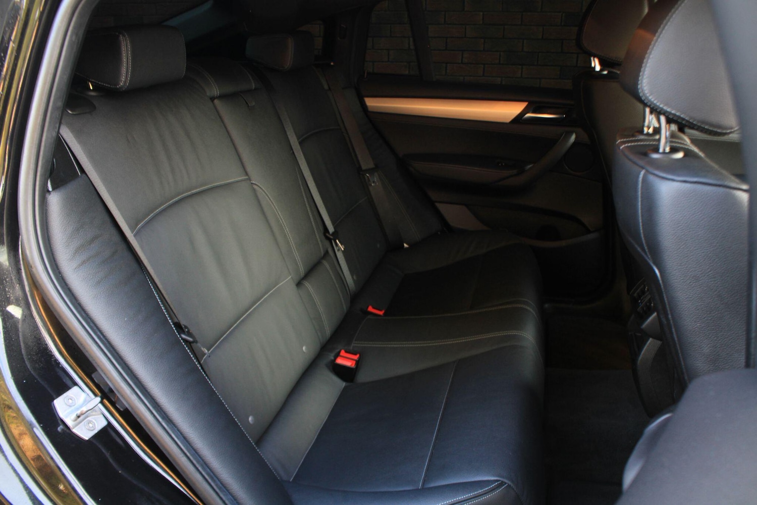 Used BMW X4 2018 for sale - 76688639: Photo 9