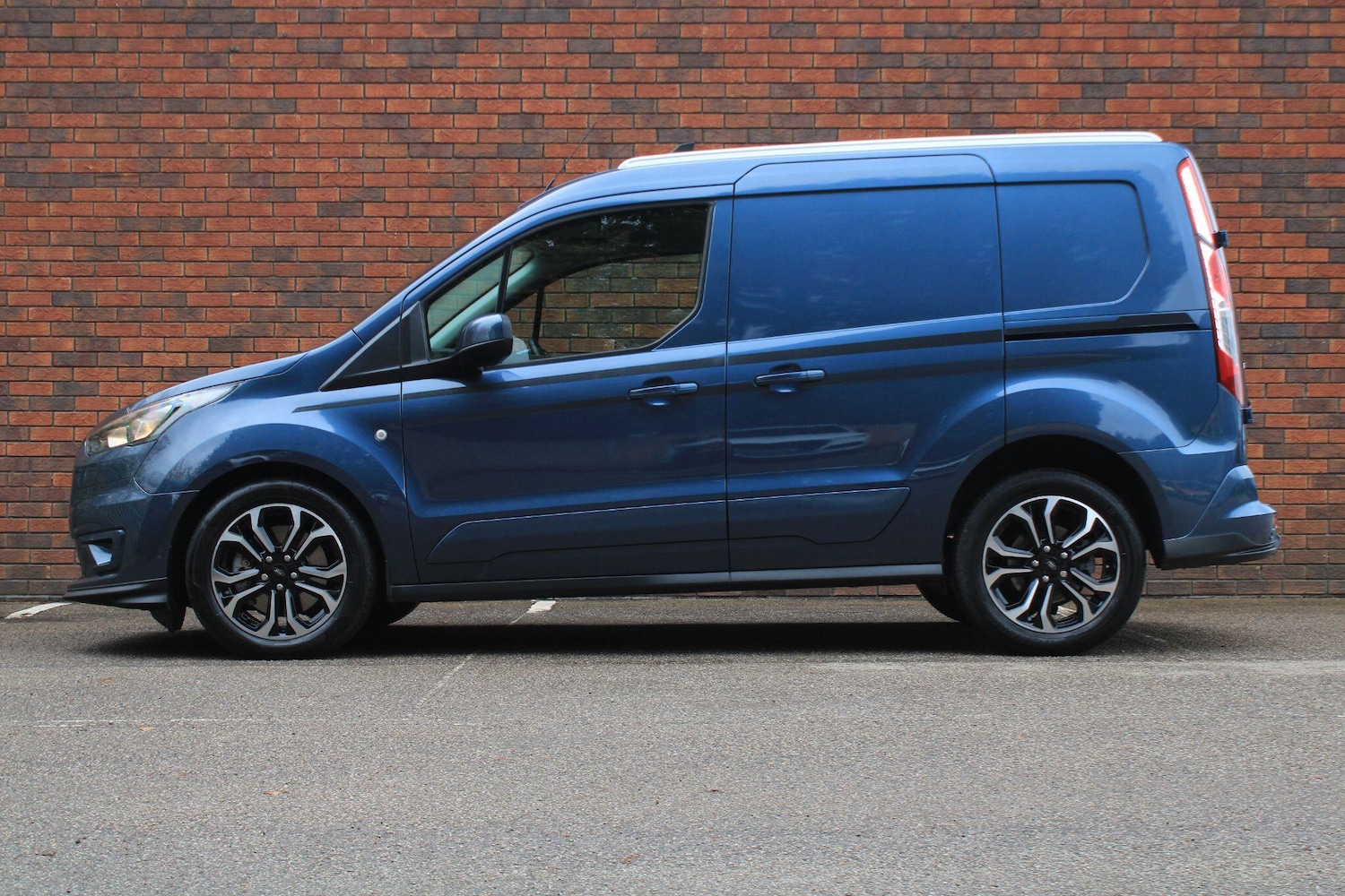 Used Ford Transit Connect 2022 for sale - 76472947: Photo 13