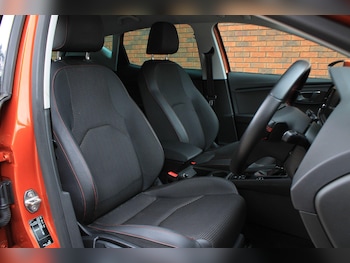 Used SEAT Leon 2019 for sale - 76200088: Photo