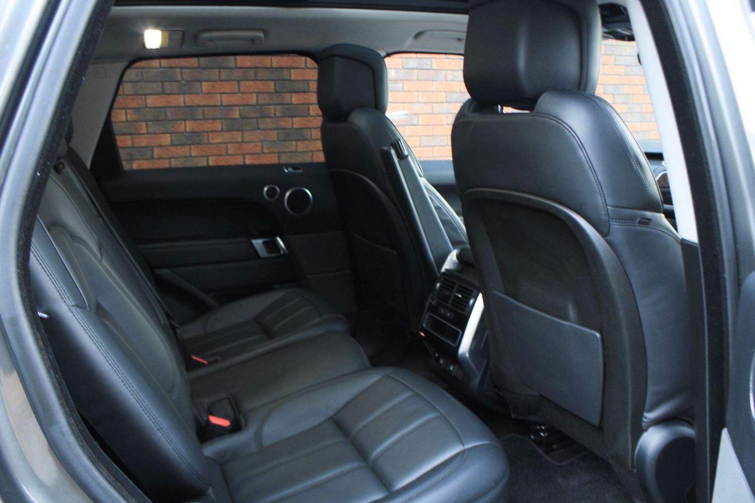 Used Land Rover Range Rover Sport 2018 for sale - 76644579: Photo 12