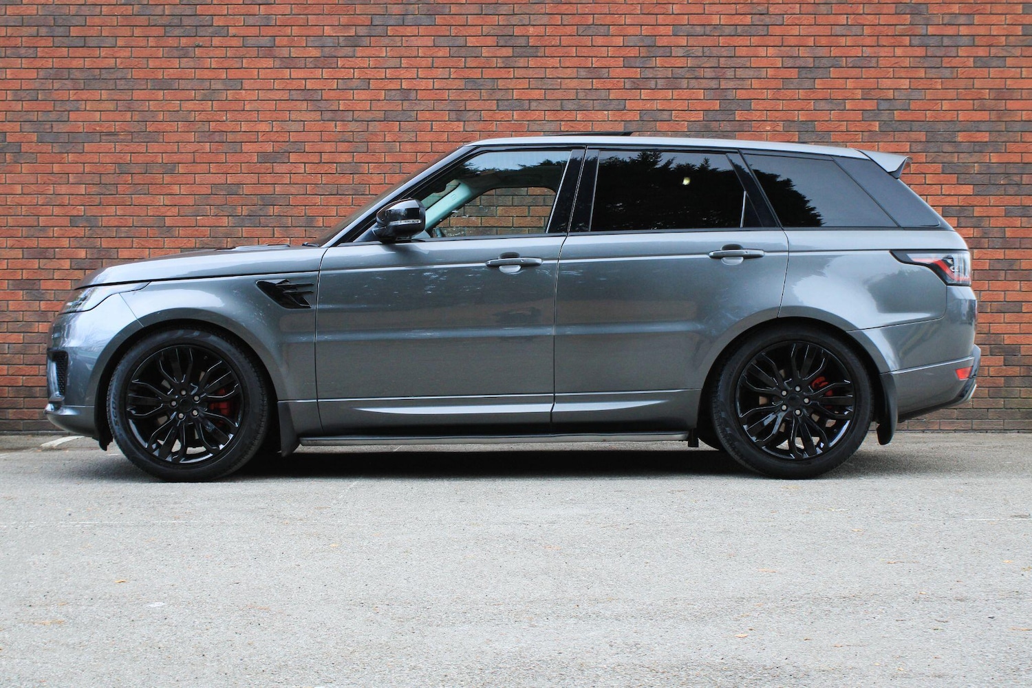 Used Land Rover Range Rover Sport 2018 for sale - 76644579: Photo 17