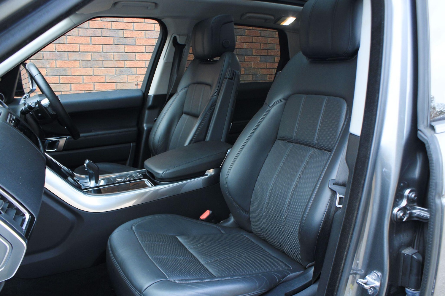 Used Land Rover Range Rover Sport 2018 for sale - 76644579: Photo 19