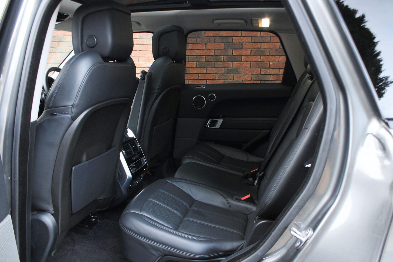 Used Land Rover Range Rover Sport 2018 for sale - 76644579: Photo 23