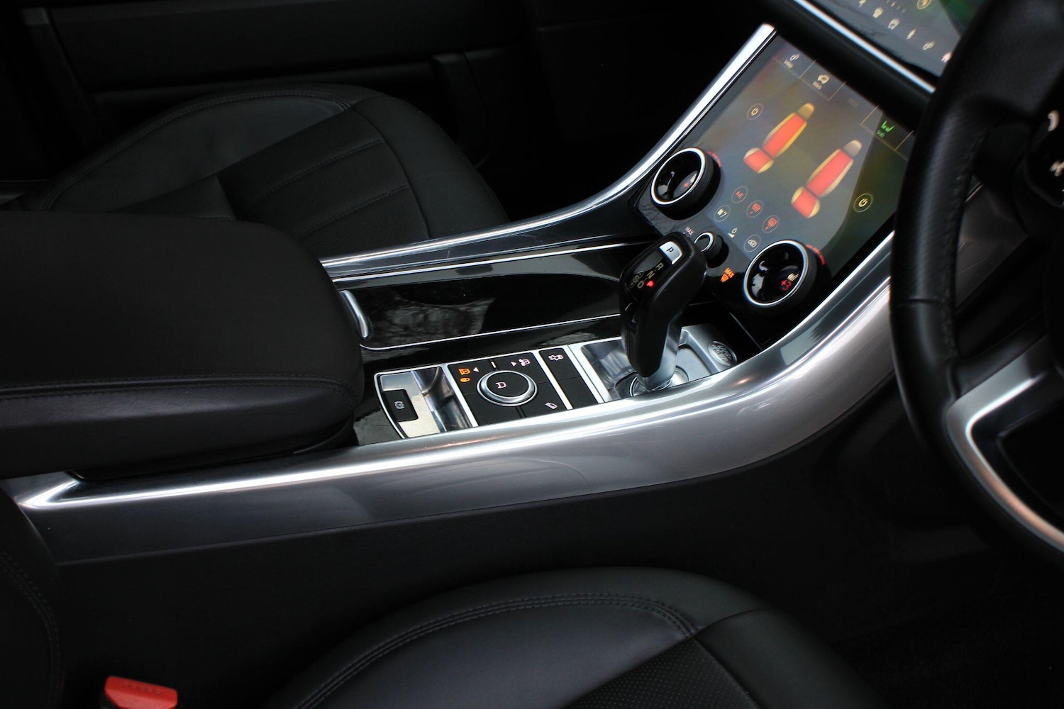 Used Land Rover Range Rover Sport 2018 for sale - 76644579: Photo 24