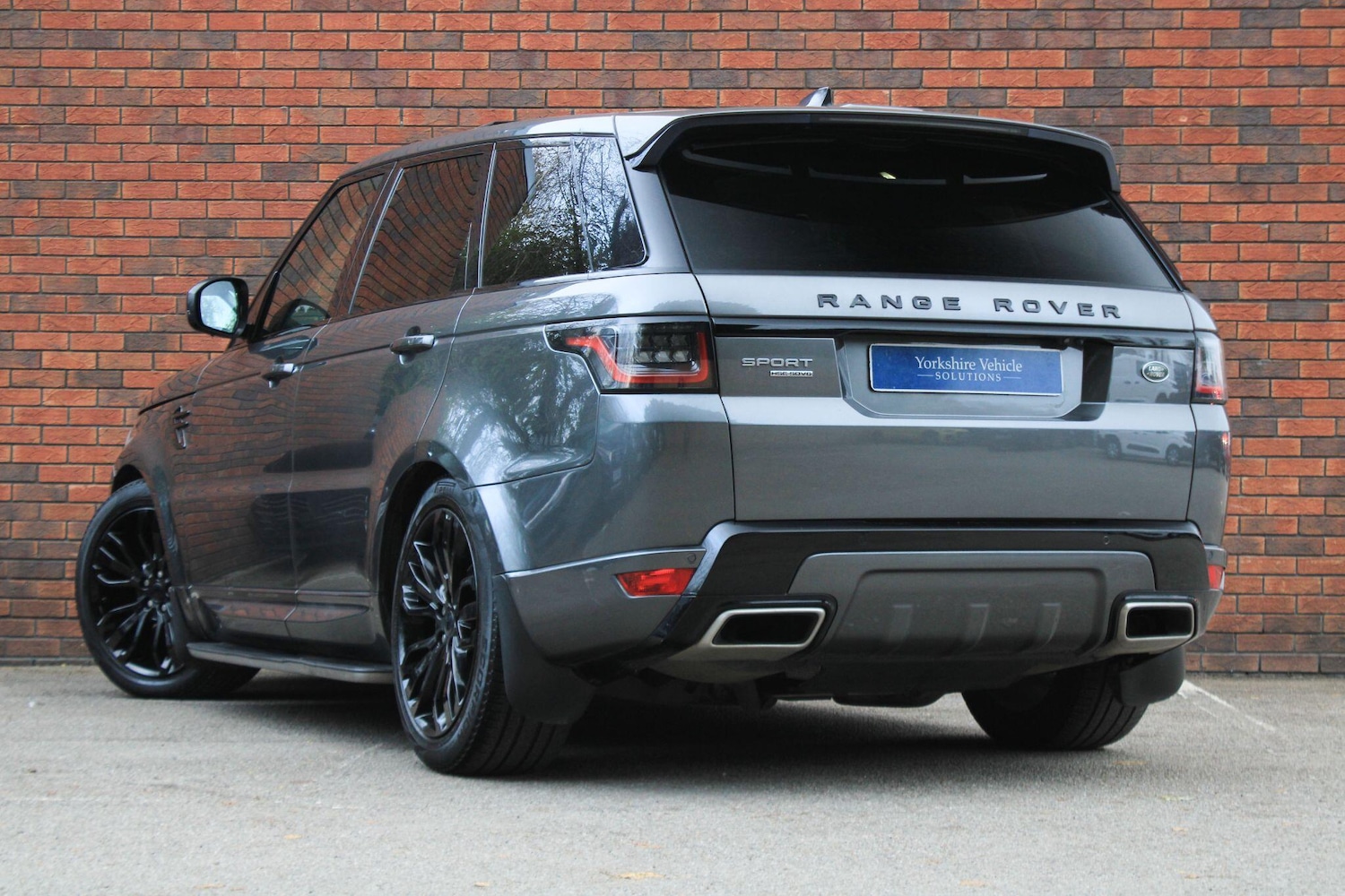 Used Land Rover Range Rover Sport 2018 for sale - 76644579: Photo 3