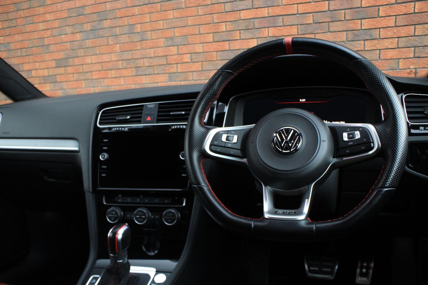 Used Volkswagen Golf 2019 for sale - 76912933: Photo 10