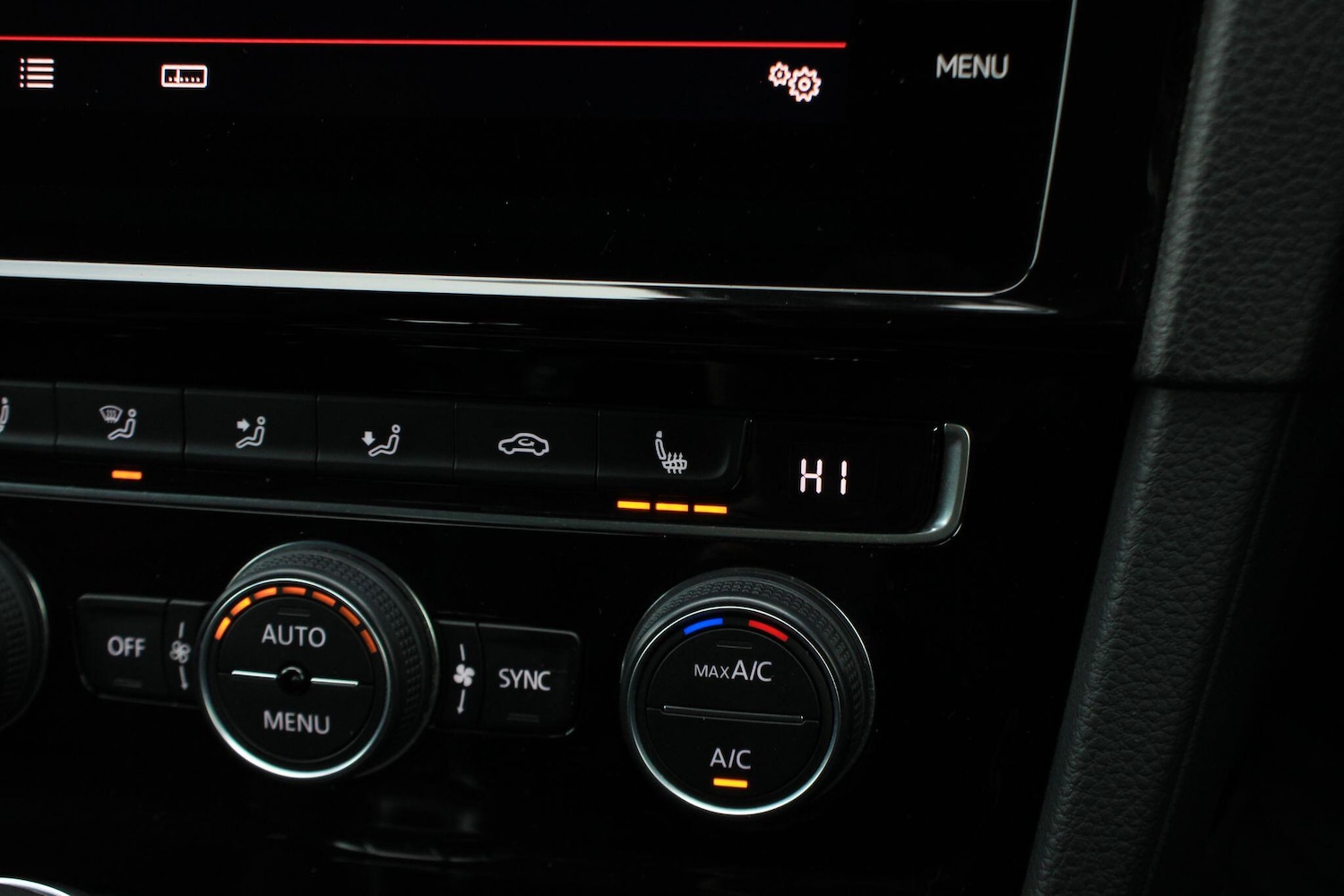 Used Volkswagen Golf 2019 for sale - 76912933: Photo 24