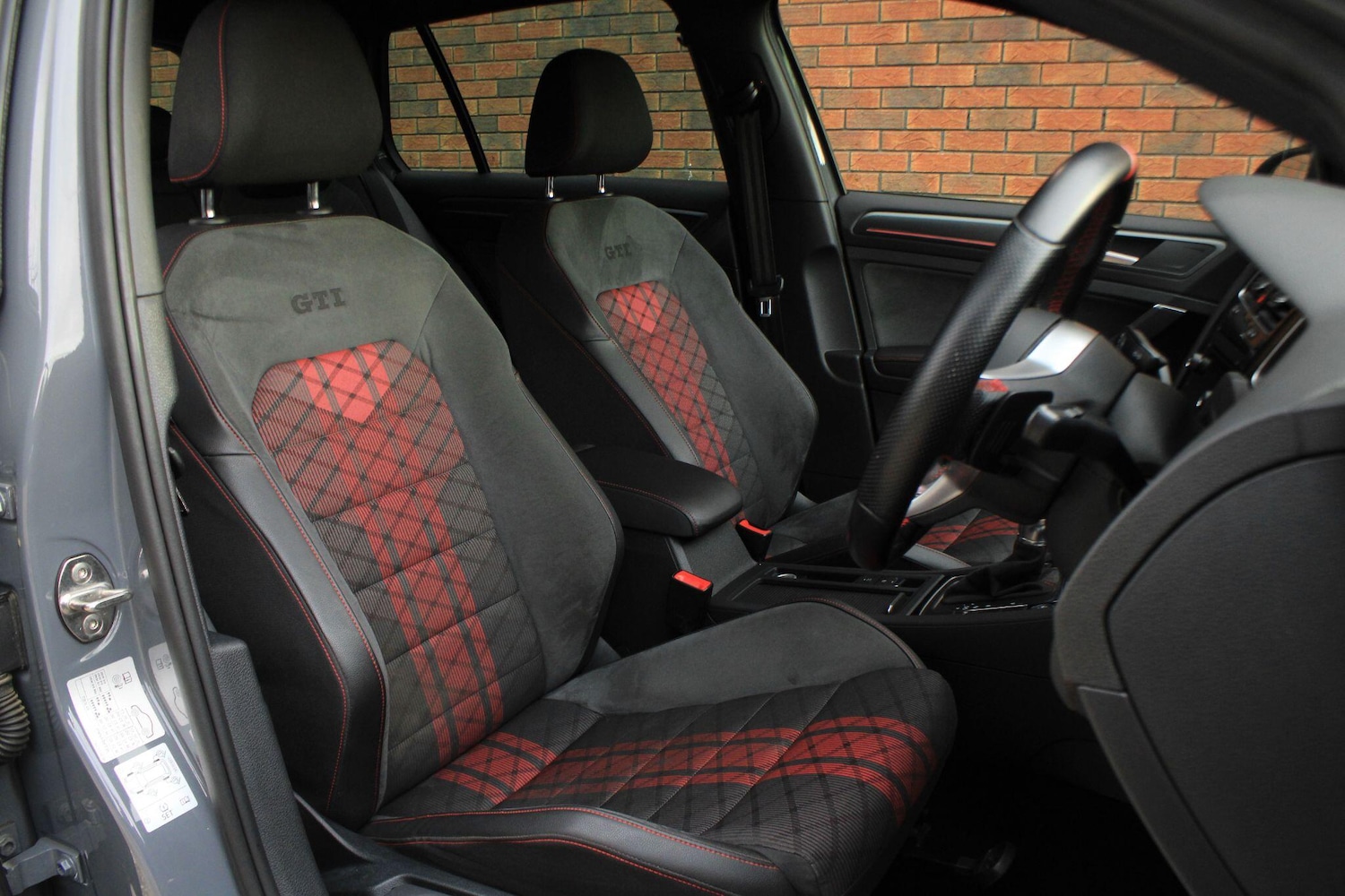 Used Volkswagen Golf 2019 for sale - 76912933: Photo 4