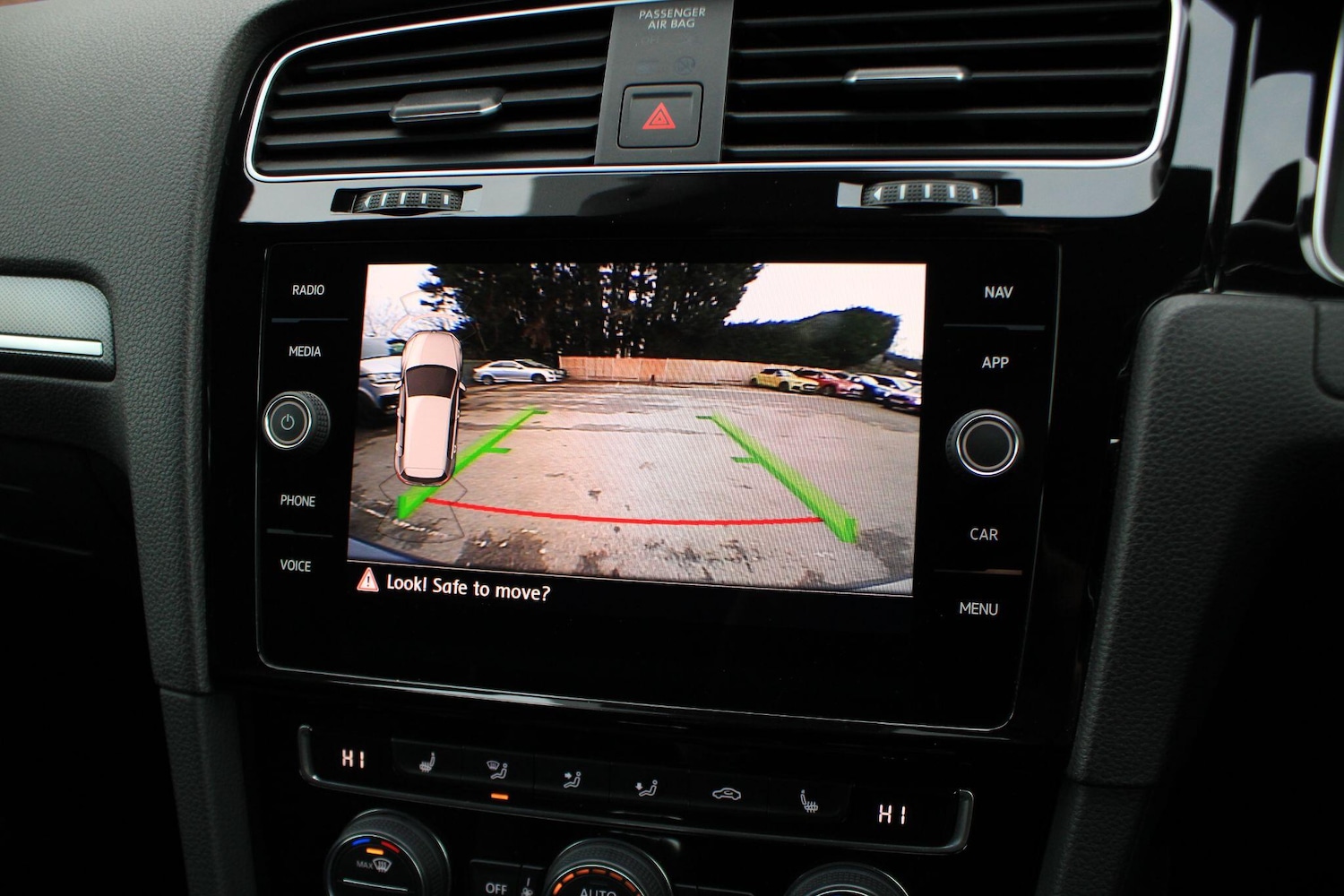 Used Volkswagen Golf 2019 for sale - 76912933: Photo 8