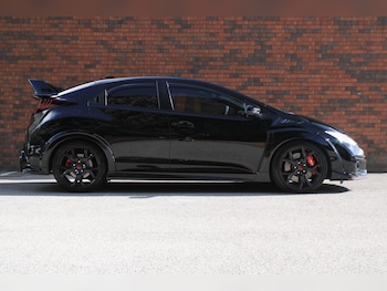 Used Honda Civic 2016 for sale - 76012734: Photo