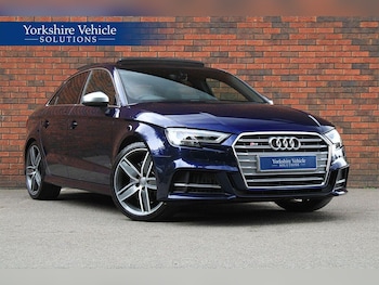 (17) - 2.0 TFSI S Tronic quattro Euro 6 (s/s) 4dr