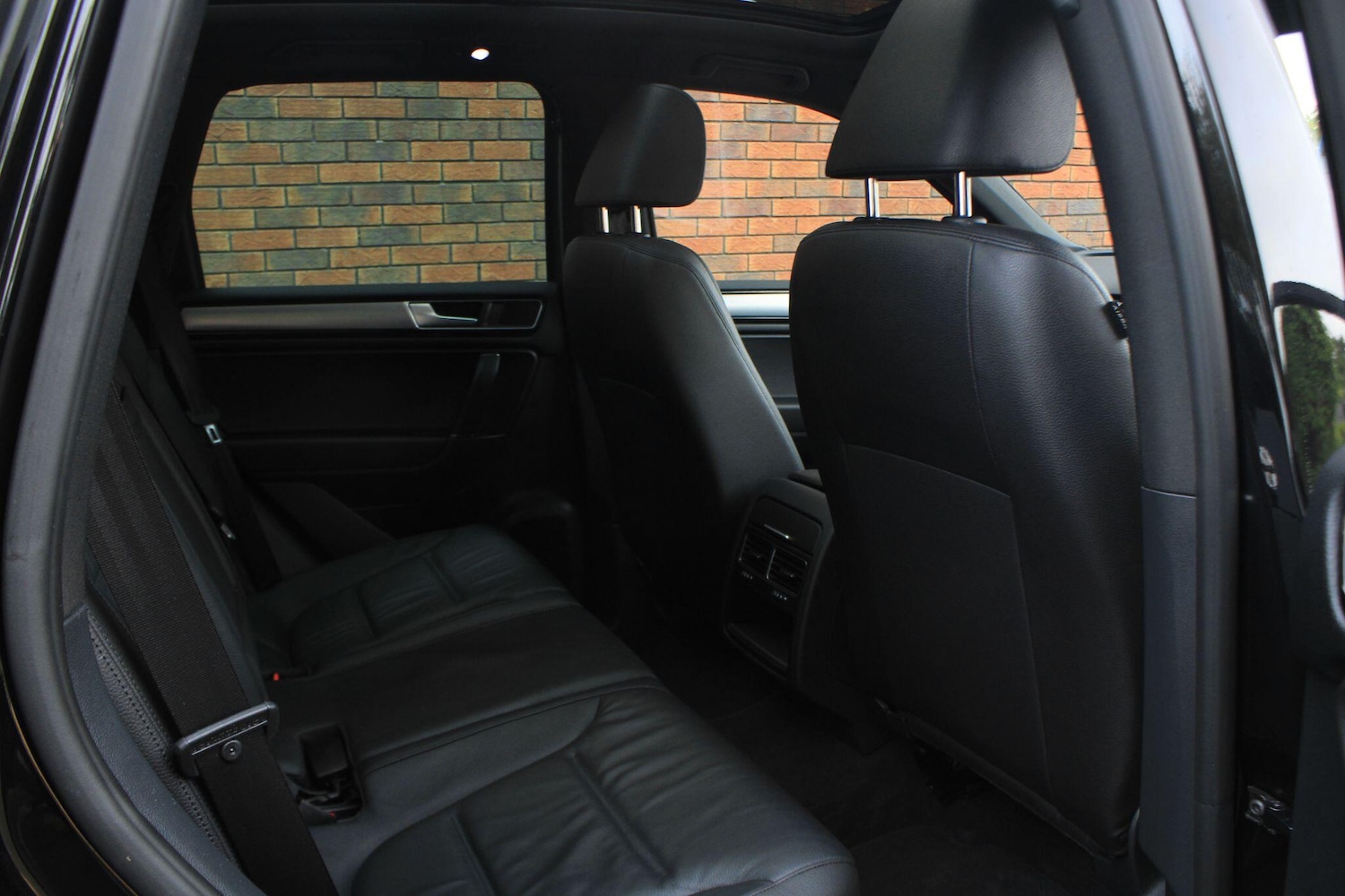 Used Volkswagen Touareg 2014 for sale - 76151831: Photo 12
