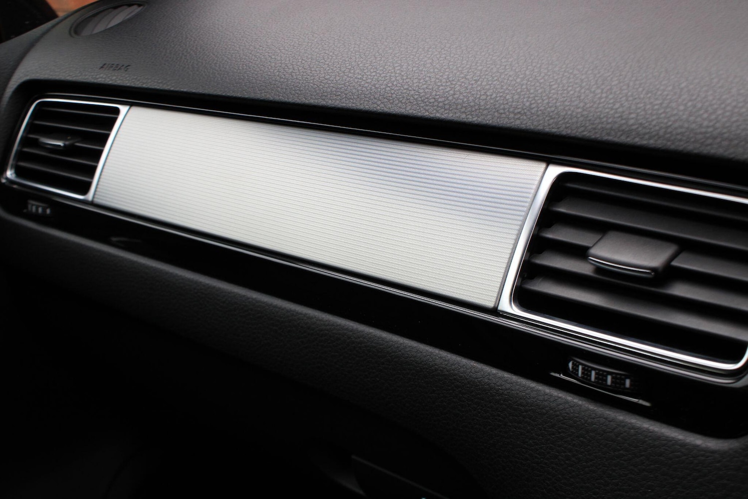 Used Volkswagen Touareg 2014 for sale - 76151831: Photo 33