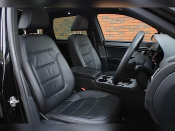 Used Volkswagen Touareg 2014 for sale - 76151831: Photo 4