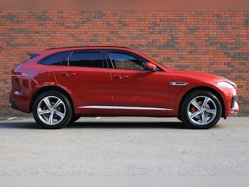 Used Jaguar F-Pace 2018 for sale - 75989912: Photo