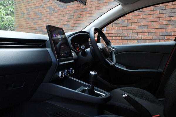 Used Renault Clio 2020 for sale - 76001371: Photo 19
