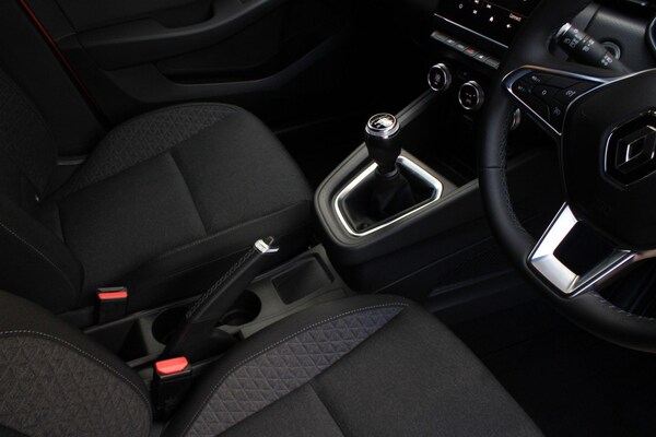 Used Renault Clio 2020 for sale - 76001371: Photo 23