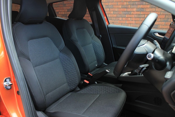 Used Renault Clio 2020 for sale - 76001371: Photo 4