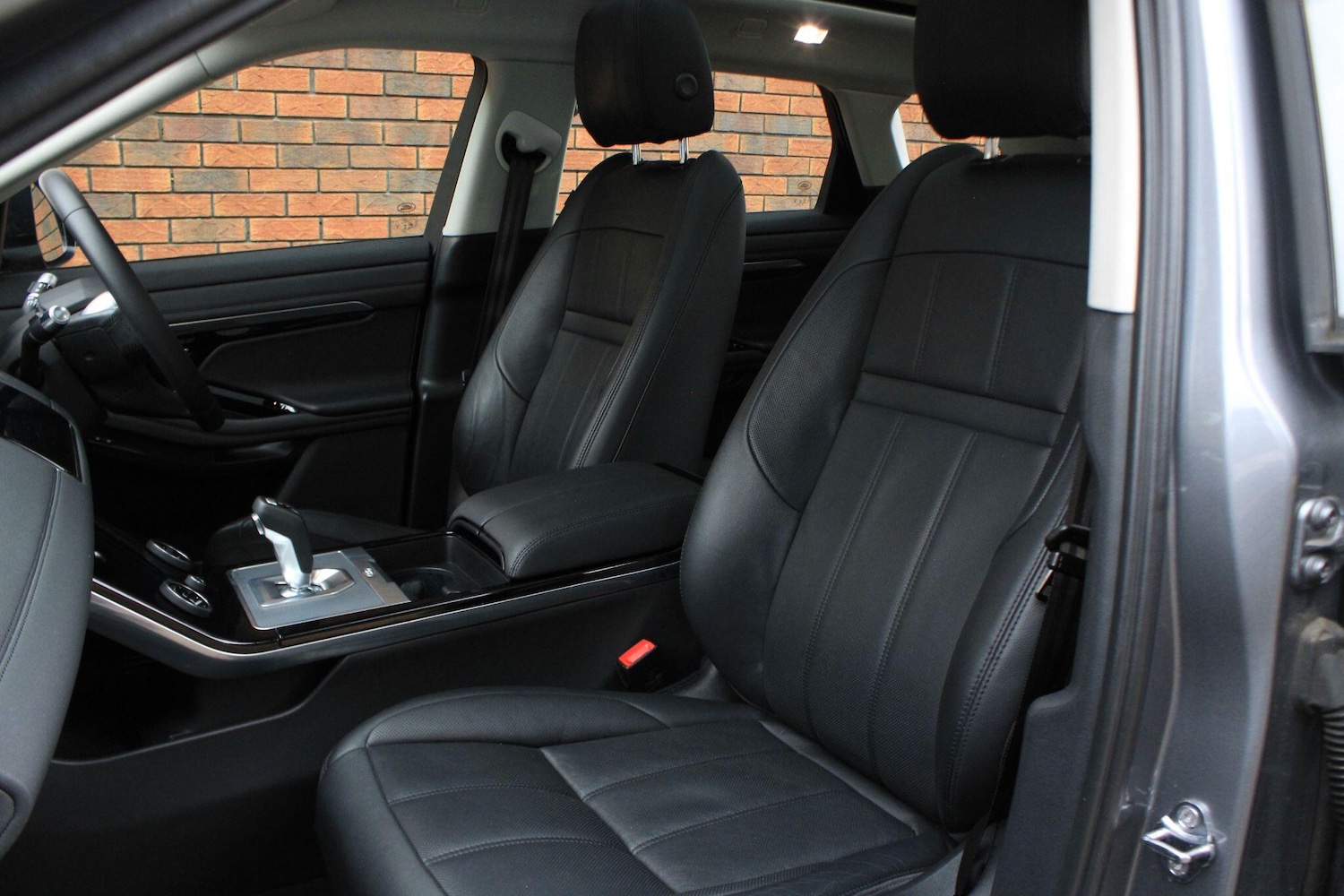 Used Land Rover Range Rover Evoque 2019 for sale - 76993919: Photo 19