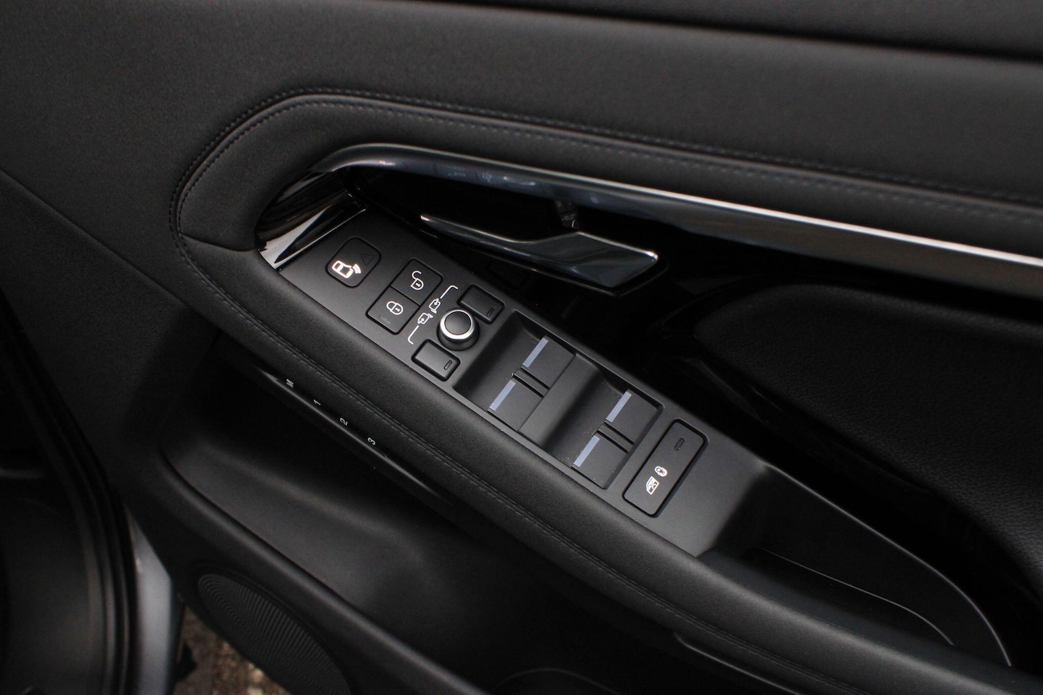 Used Land Rover Range Rover Evoque 2019 for sale - 76993919: Photo 34