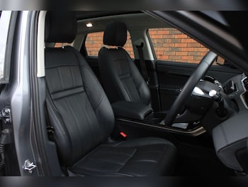 Used Land Rover Range Rover Evoque 2019 for sale - 76993919: Photo