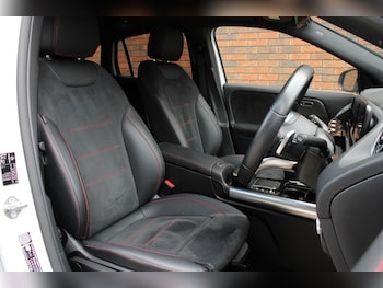 Used Mercedes-Benz GLA 2022 for sale - 79075051: Photo