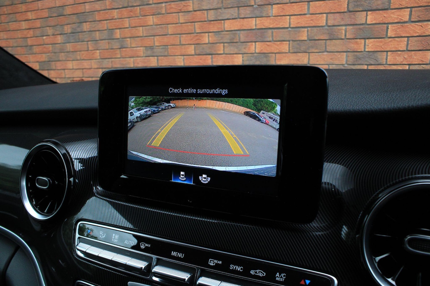 Used Mercedes-Benz V-Class 2022 for sale - 76887384: Photo 13