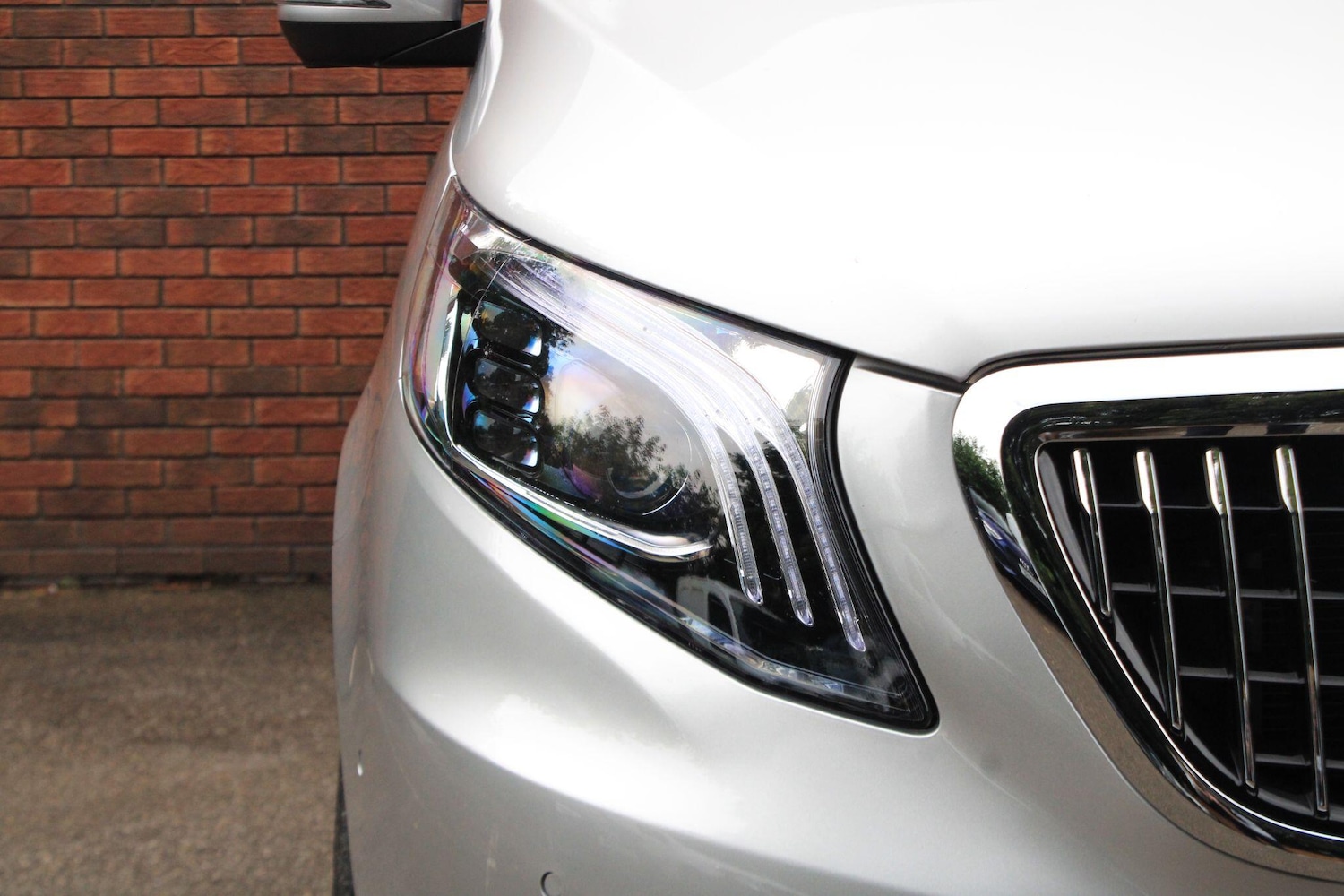 Used Mercedes-Benz V-Class 2022 for sale - 76887384: Photo 40