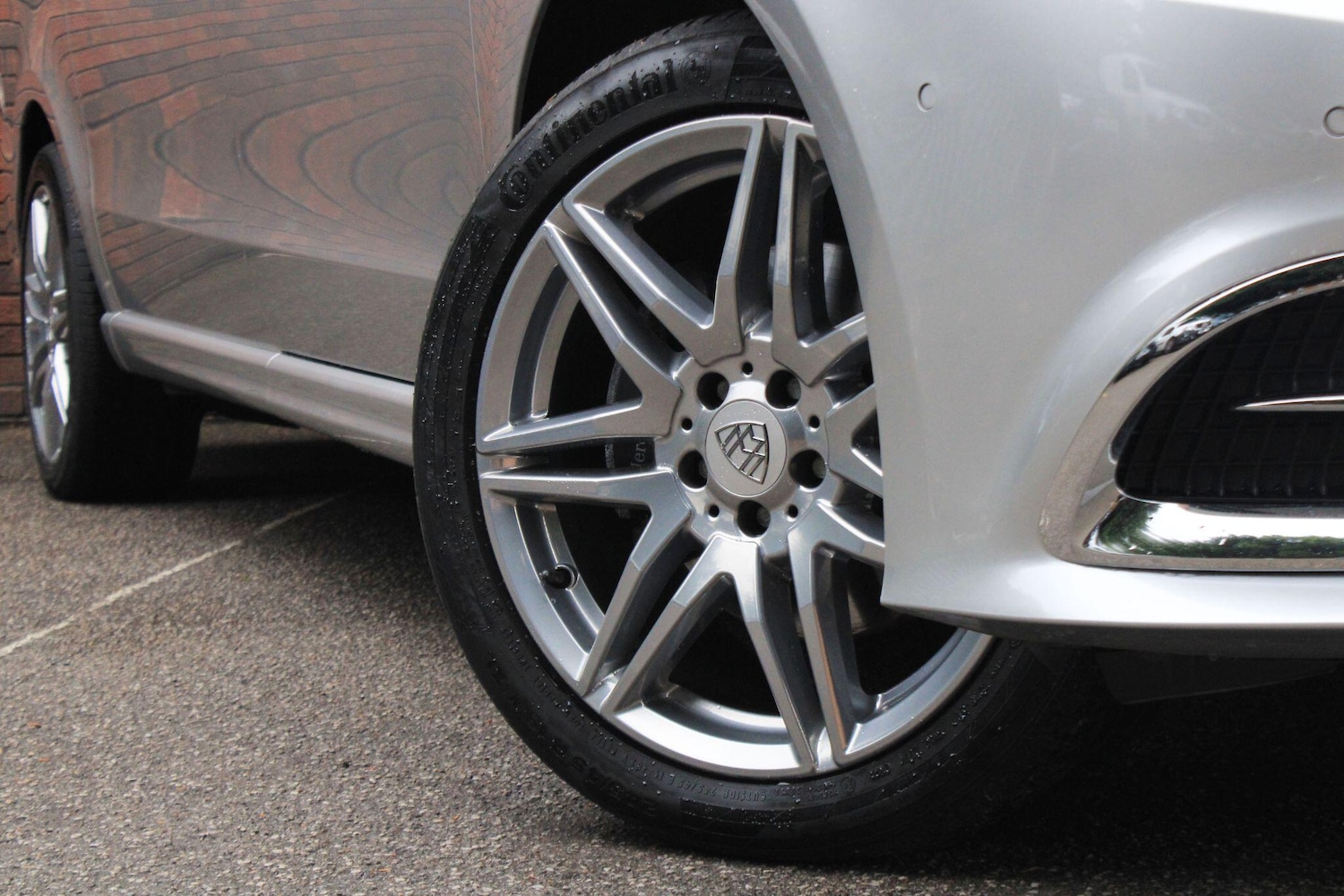 Used Mercedes-Benz V-Class 2022 for sale - 76887384: Photo 7