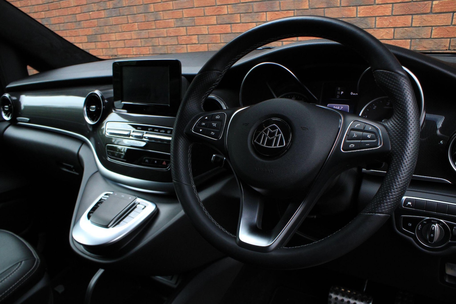 Used Mercedes-Benz V-Class 2022 for sale - 76887384: Photo 8