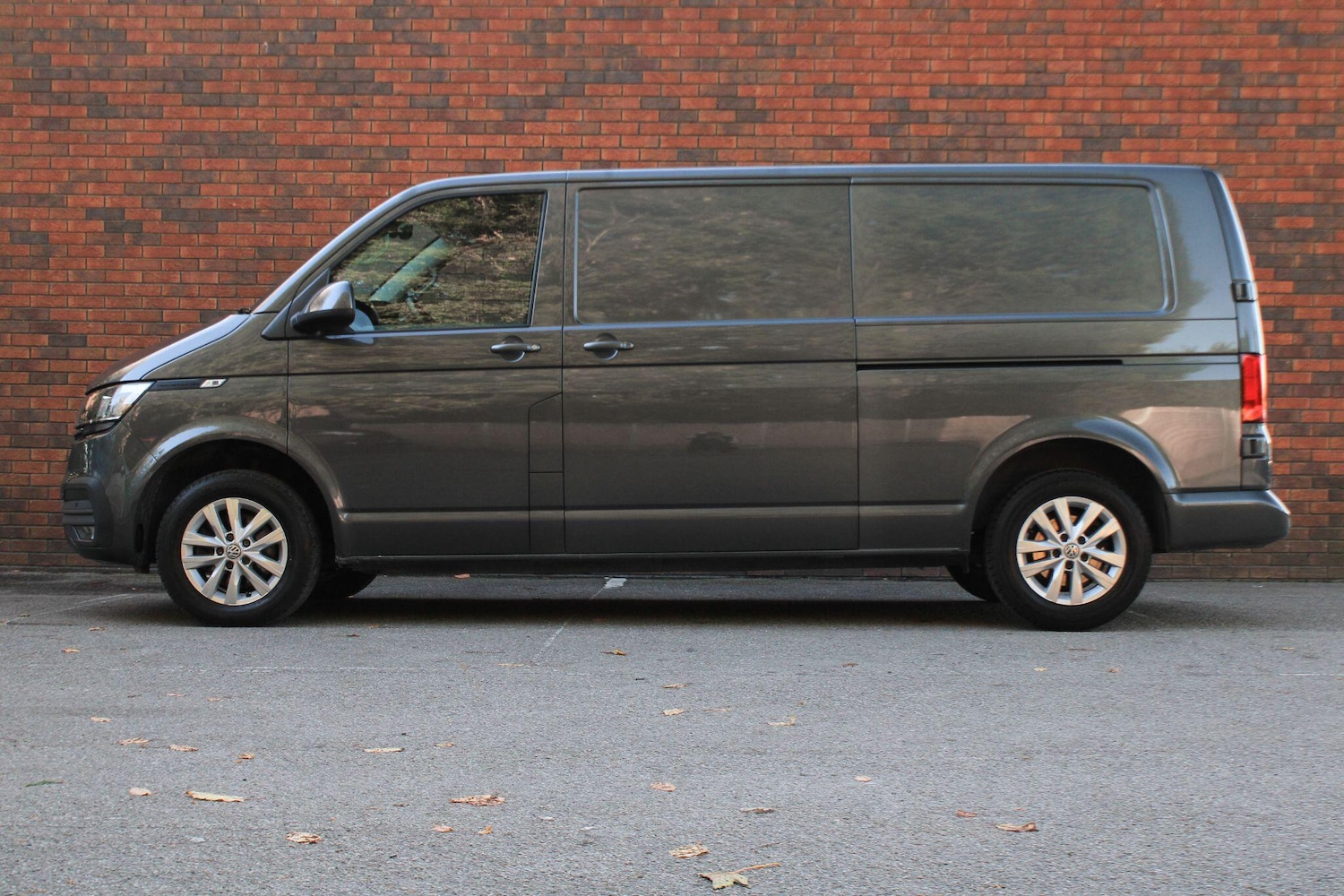 Used Volkswagen Transporter 2022 for sale - 76371177: Photo 13